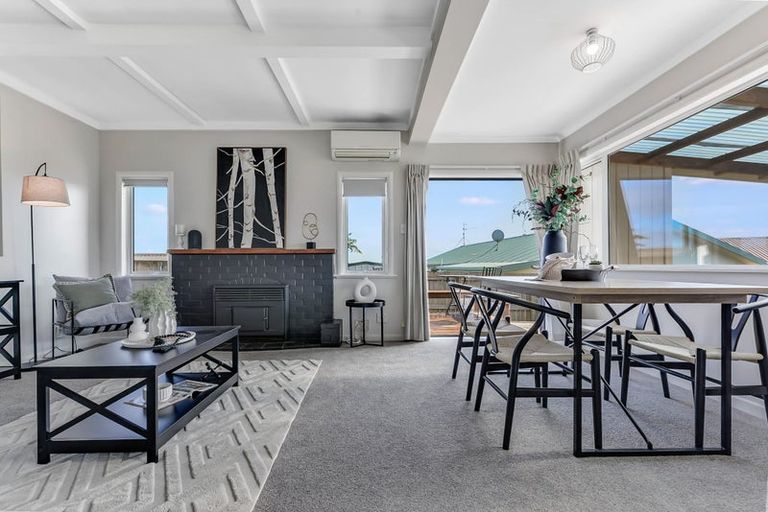 Photo of property in 14a Baverstock Road, Nawton, Hamilton, 3200