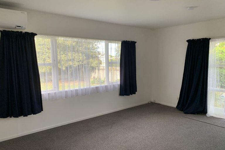 Photo of property in 59a Rimu Street, Waikanae, 5036