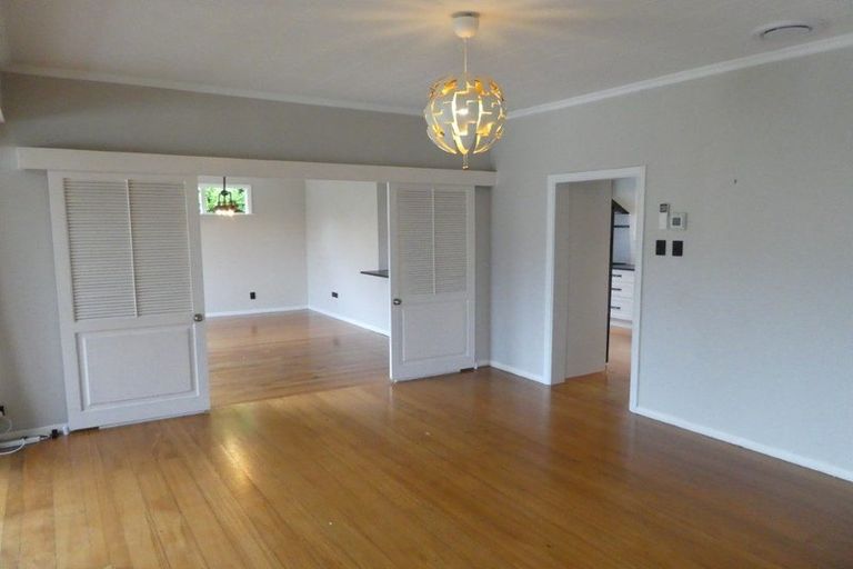 Photo of property in 14 Cheshire Street, Wilton, Wellington, 6012