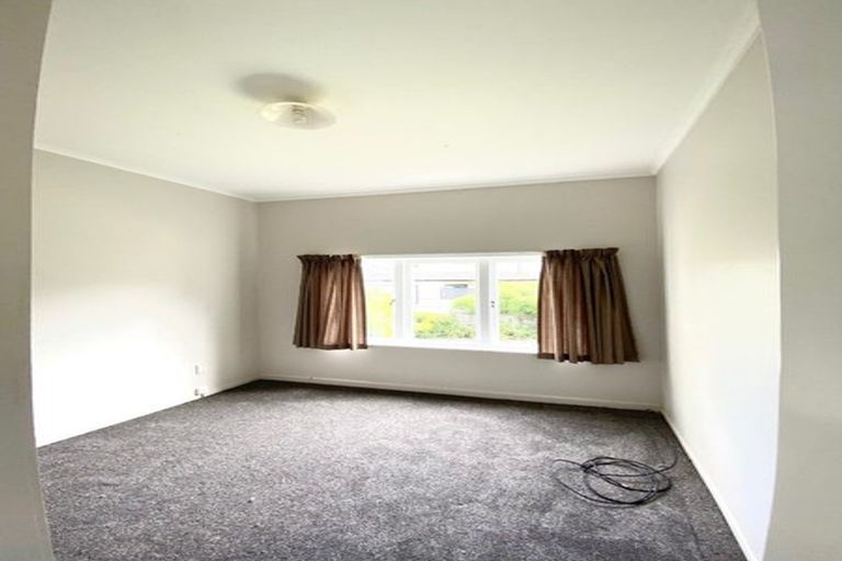 Photo of property in 4b View Road, Campbells Bay, Auckland, 0630