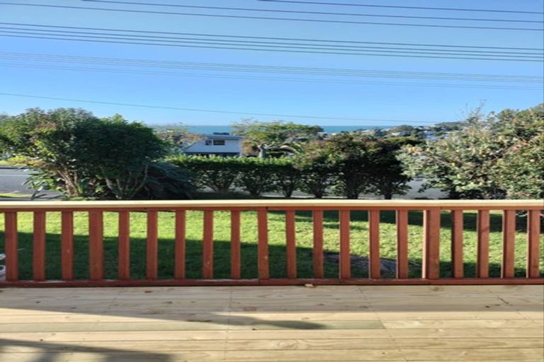 Photo of property in 65 Brightside Road, Stanmore Bay, Whangaparaoa, 0932