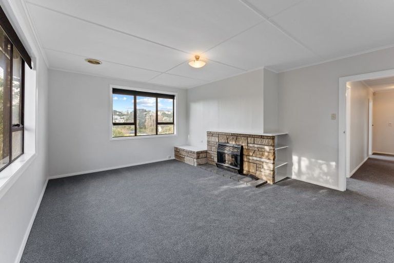 Photo of property in 5 King Crescent, Ranui, Porirua, 5024