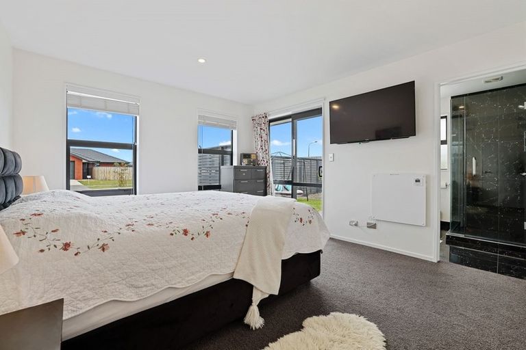 Photo of property in 16 Azara Way, Wigram, Christchurch, 8025