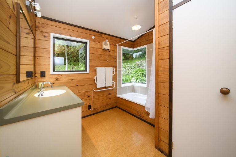 Photo of property in 15 The Bush Track, Aokautere, 4471