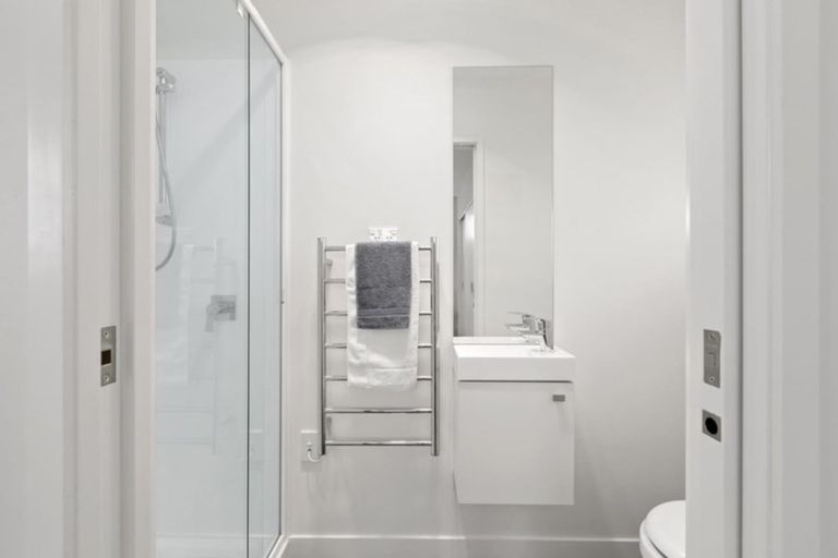 Photo of property in 30 Batty Street, Papamoa Beach, Papamoa, 3118