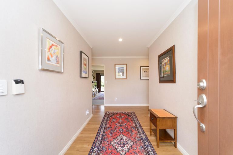 Photo of property in 17 Liberty Grove, Kelvin Grove, Palmerston North, 4414