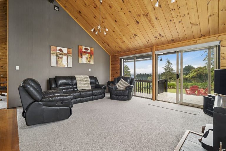 Photo of property in 87 Te Waerenga Road, Hamurana, 3096