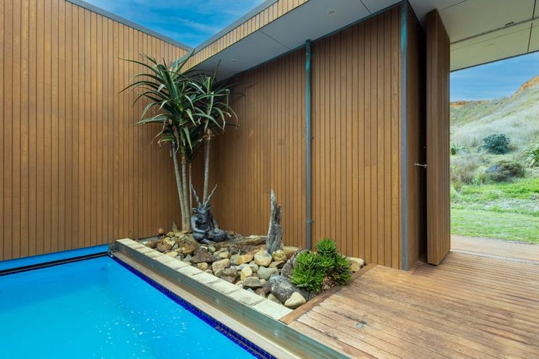 Photo of property in 201 Te Maire Road, Te Kopuru, 0371