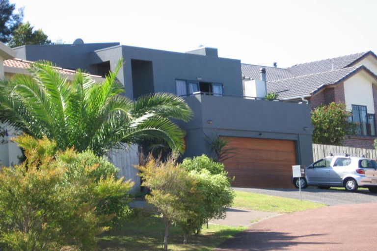 Photo of property in 22 Caversham Drive, Torbay, Auckland, 0630