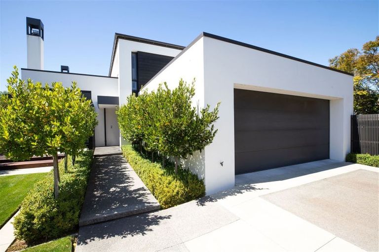 Photo of property in 14a Jacksons Road, Merivale, Christchurch, 8014