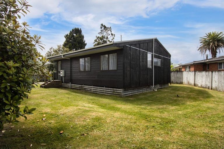 Photo of property in 4 Levley Lane, Katikati, 3129