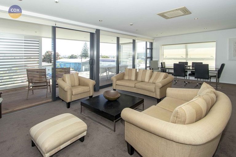 Photo of property in 301/7 Humber Street, Pandora, Napier, 4110