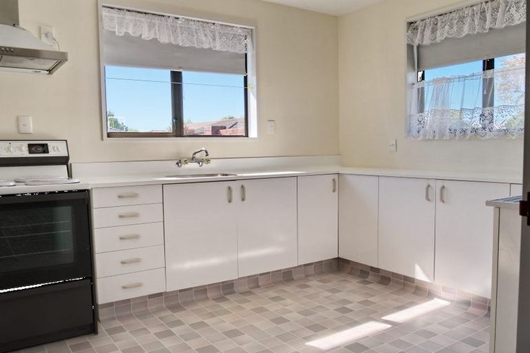 Photo of property in Carmichael Courts, 25/14 Wharenui Road, Upper Riccarton, Christchurch, 8041