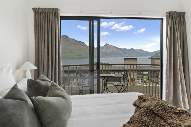 Photo of property in 1/43 Belfast Terrace, Queenstown, 9300