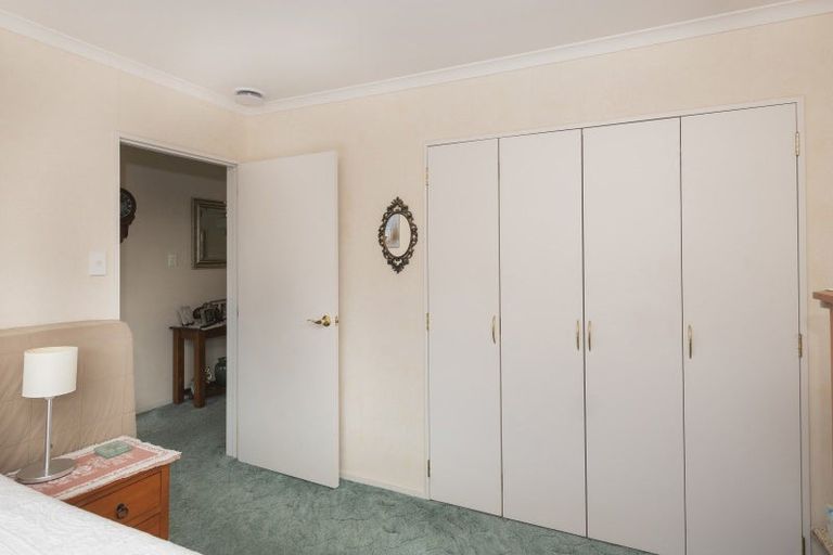 Photo of property in 4 Coulston Place, Riverdale, Gisborne, 4010