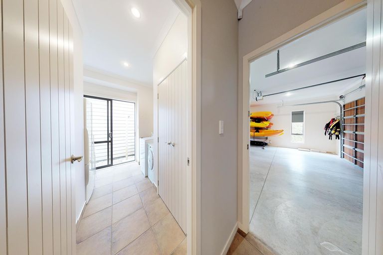 Photo of property in 22 Glamis Avenue, Manly, Whangaparaoa, 0930