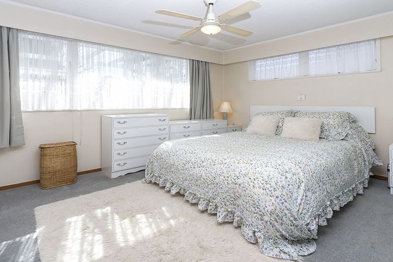 Photo of property in 40 Rodney Street, Howick, Auckland, 2014