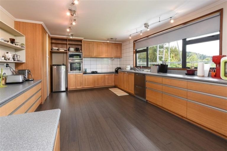 Photo of property in 8 Hugh Street, Sawyers Bay, Port Chalmers, 9023