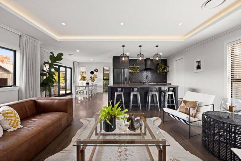 Photo of property in 23 Rich Rise, Havelock North, 4130