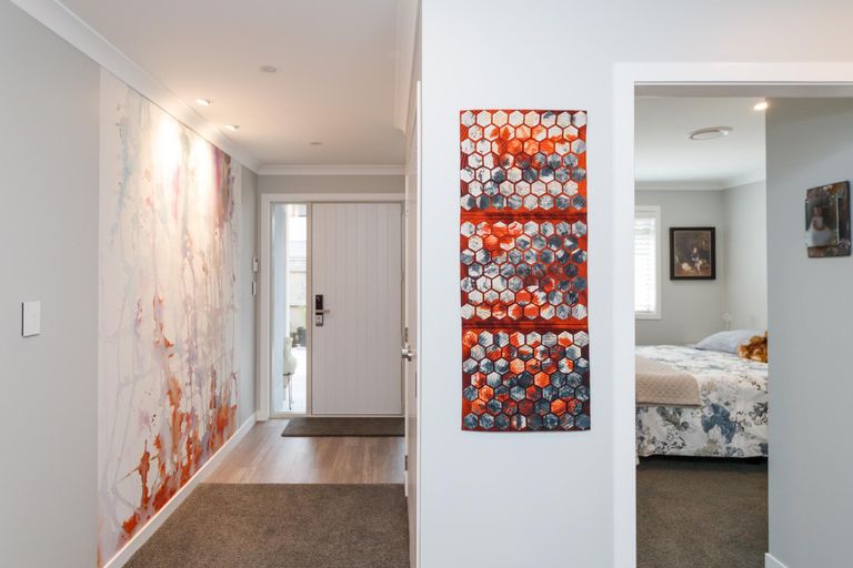 Photo of property in 60d Roy Street, Palmerston North, 4410