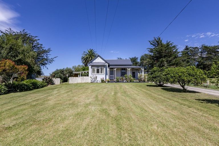 Photo of property in 56 Tapairu Road, Waipawa, 4275