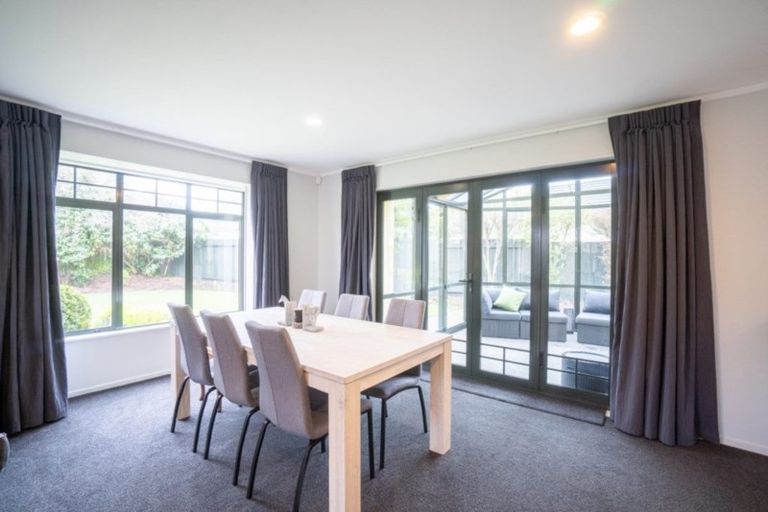 Photo of property in 15 Madison Avenue, Milson, Palmerston North, 4414