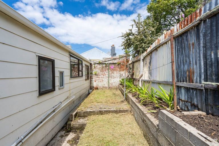 Photo of property in 22 Russell Street, Dunedin Central, Dunedin, 9016