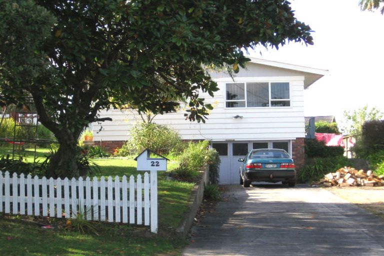 Photo of property in 22 Jaemont Avenue, Te Atatu South, Auckland, 0610