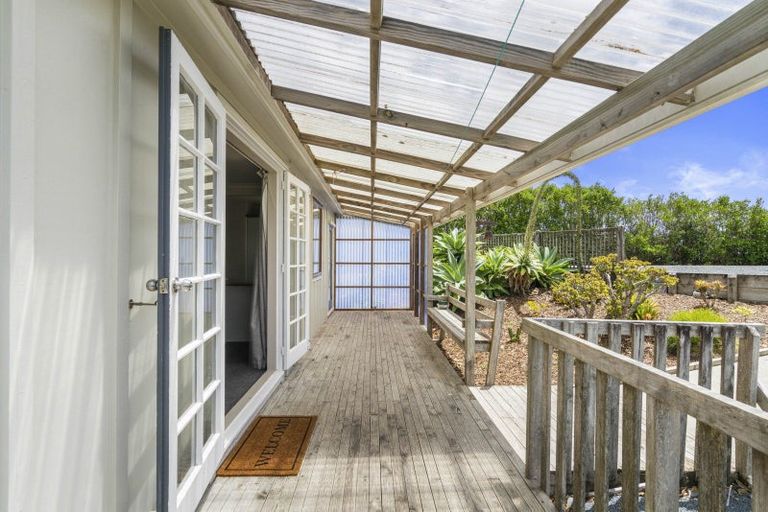 Photo of property in 158 Waiteitei Road, Wellsford, 0974