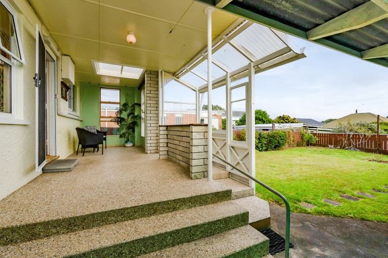 Photo of property in 54 Young Street, New Plymouth, 4310