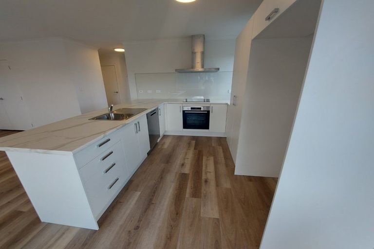 Photo of property in 5 Milla Mae Rise, Woodhill, 0110