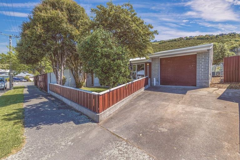 Photo of property in 6 Thorpe Street, Sumner, Christchurch, 8081