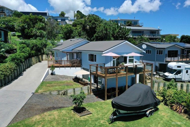 Photo of property in 6 Gilmour Street, Raglan, 3225
