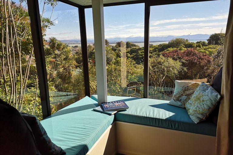 Photo of property in 92 Tosswill Road, Tahunanui, Nelson, 7011