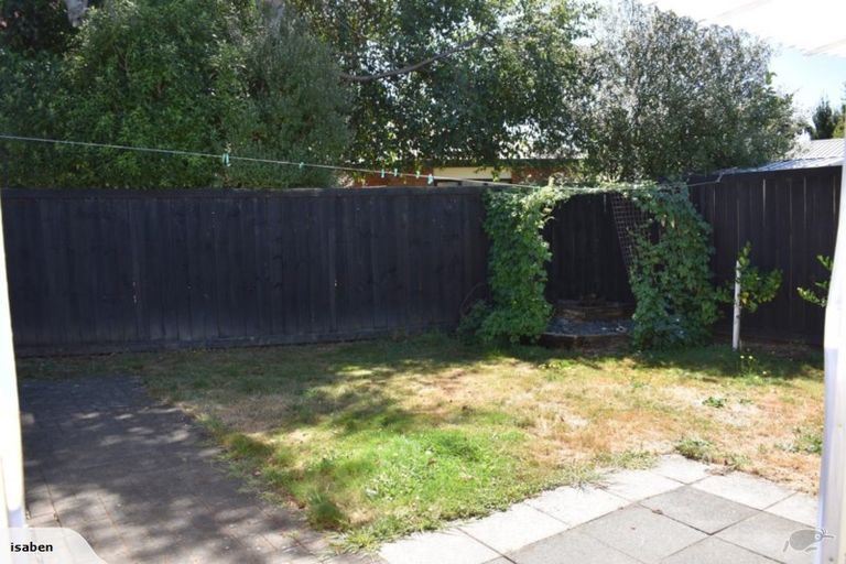 Photo of property in 8 Harvard Court, Melville, Hamilton, 3206