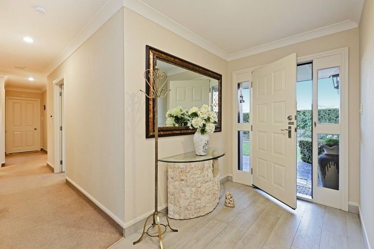 Photo of property in 166g Guppy Road, Taradale, Napier, 4112