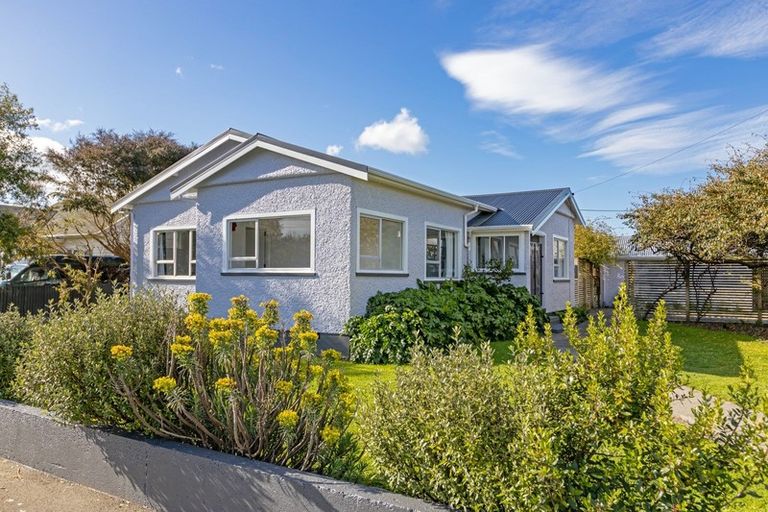 Photo of property in 14 Rexwood Street, Carterton, 5713