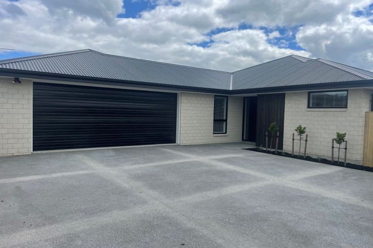 Photo of property in 57 Northmoor Boulevard, Rolleston, 7615