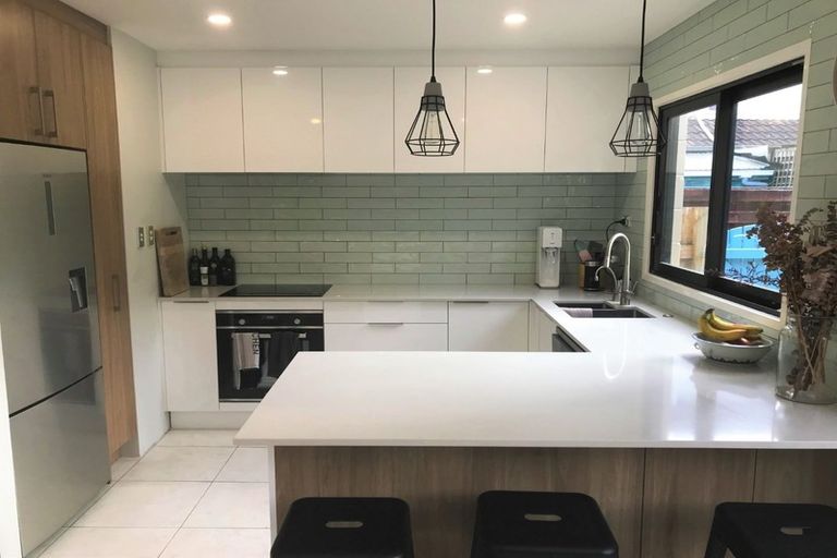 Photo of property in 12/3 Glen Road, Browns Bay, Auckland, 0630