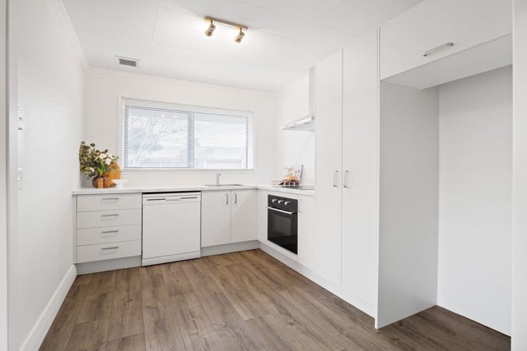 Photo of property in 5 Redbridge Lane, Sydenham, Christchurch, 8023