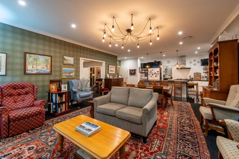 Photo of property in 41 Port Street West, Maewa, Feilding, 4702