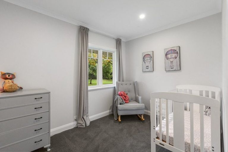 Photo of property in 4 Crossley Street, Katikati, 3129