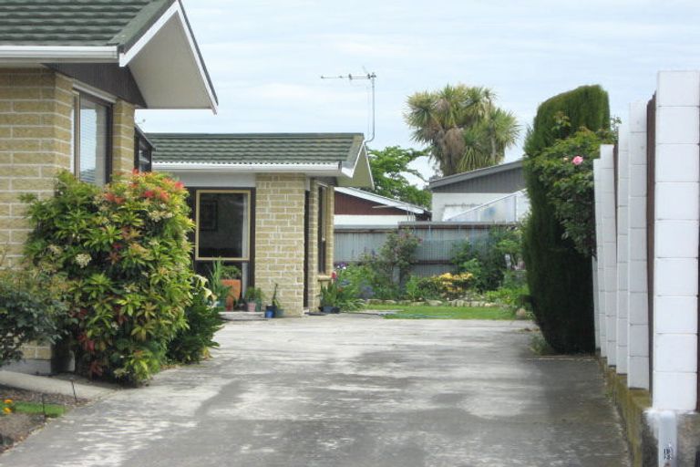 Photo of property in 7b Kinley Street, Rangiora, 7400