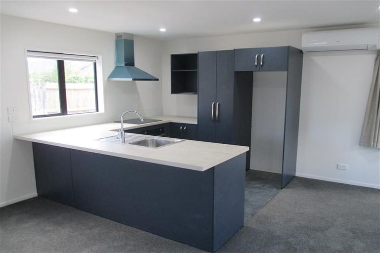 Photo of property in 2/87 Mandeville Street, Riccarton, Christchurch, 8011