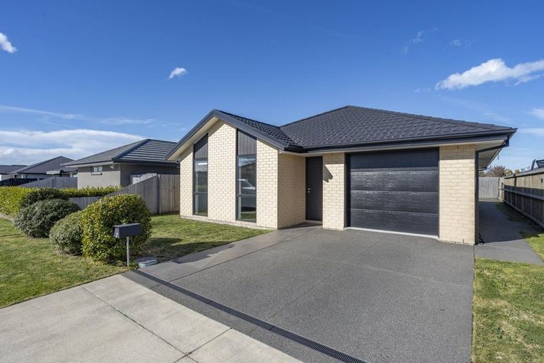 Photo of property in 4 Shrimpton Avenue, Woodend, 7610