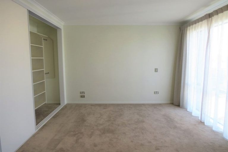 Photo of property in 465 Hobsonville Road, Hobsonville, Auckland, 0616