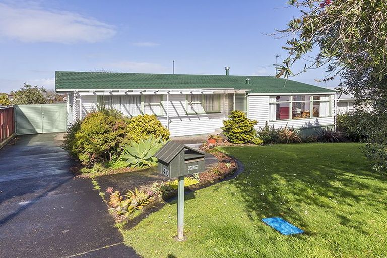 Photo of property in 40 Rodney Street, Howick, Auckland, 2014