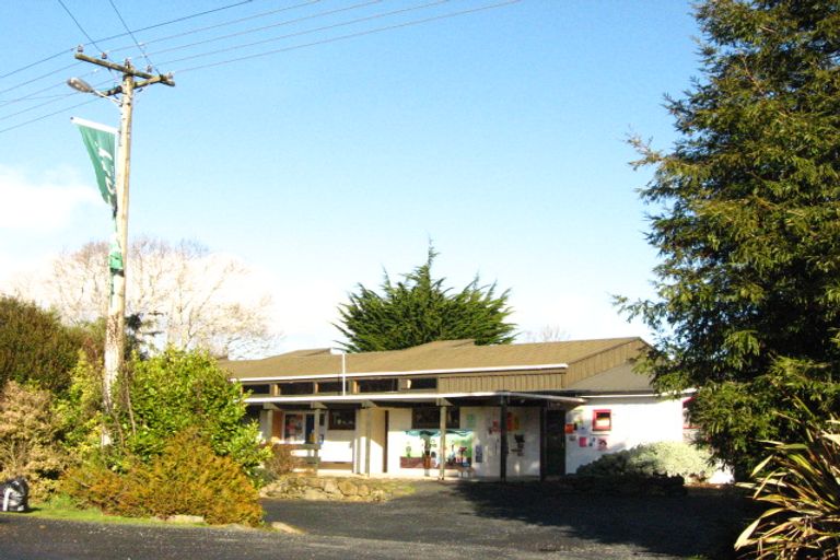 Photo of property in 2 Quayle Street, Waitati, 9085