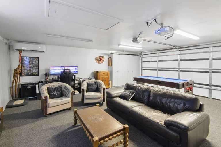 Photo of property in 8 Chapter Street, St Albans, Christchurch, 8052