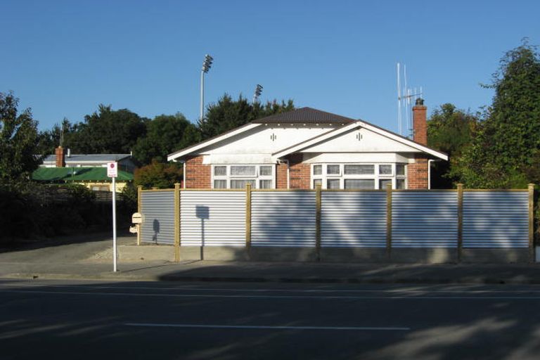 Photo of property in 213 Otipua Road, West End, Timaru, 7910